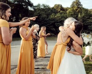 10 Ideias de Fotos Incríveis Para Tirar Com Suas Madrinhas de Casamento